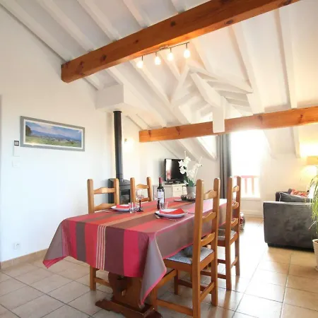 Ainhoa, 2 Pieces, 2 Personnes - Fr-1-384-400 *